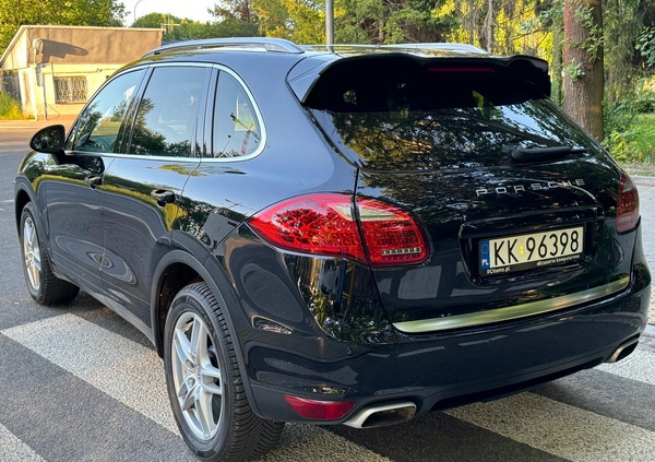 Porsche Cayenne cena 89900 przebieg: 219000, rok produkcji 2012 z Kraków małe 326